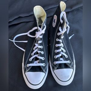 Black high top converse